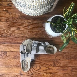 Skechers memory foam sandals/“birkenstocks”
